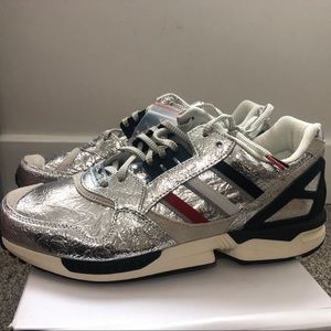 NWT-Adidas ZX 9000 Size 9.5